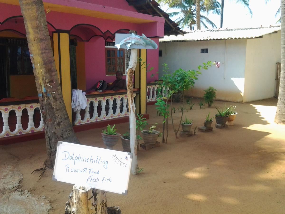 Dolphinchilling Hotel Alankuda Exterior foto